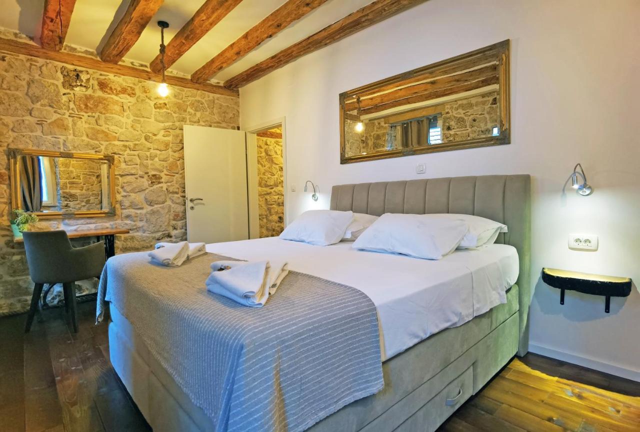 Pearl Stone Apartments Šibenik Buitenkant foto