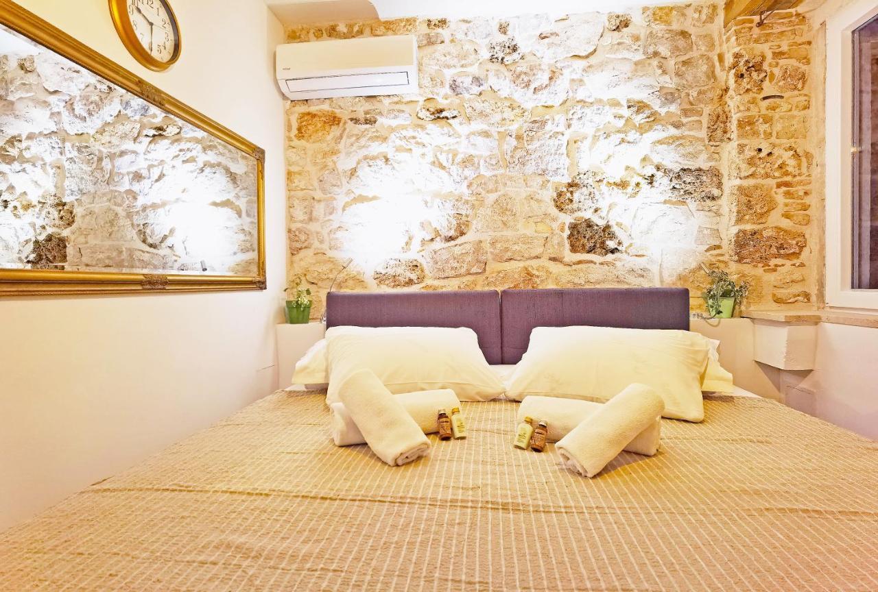 Pearl Stone Apartments Šibenik Buitenkant foto