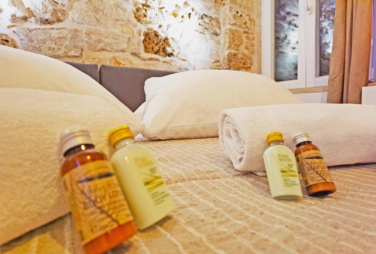 Pearl Stone Apartments Šibenik Buitenkant foto