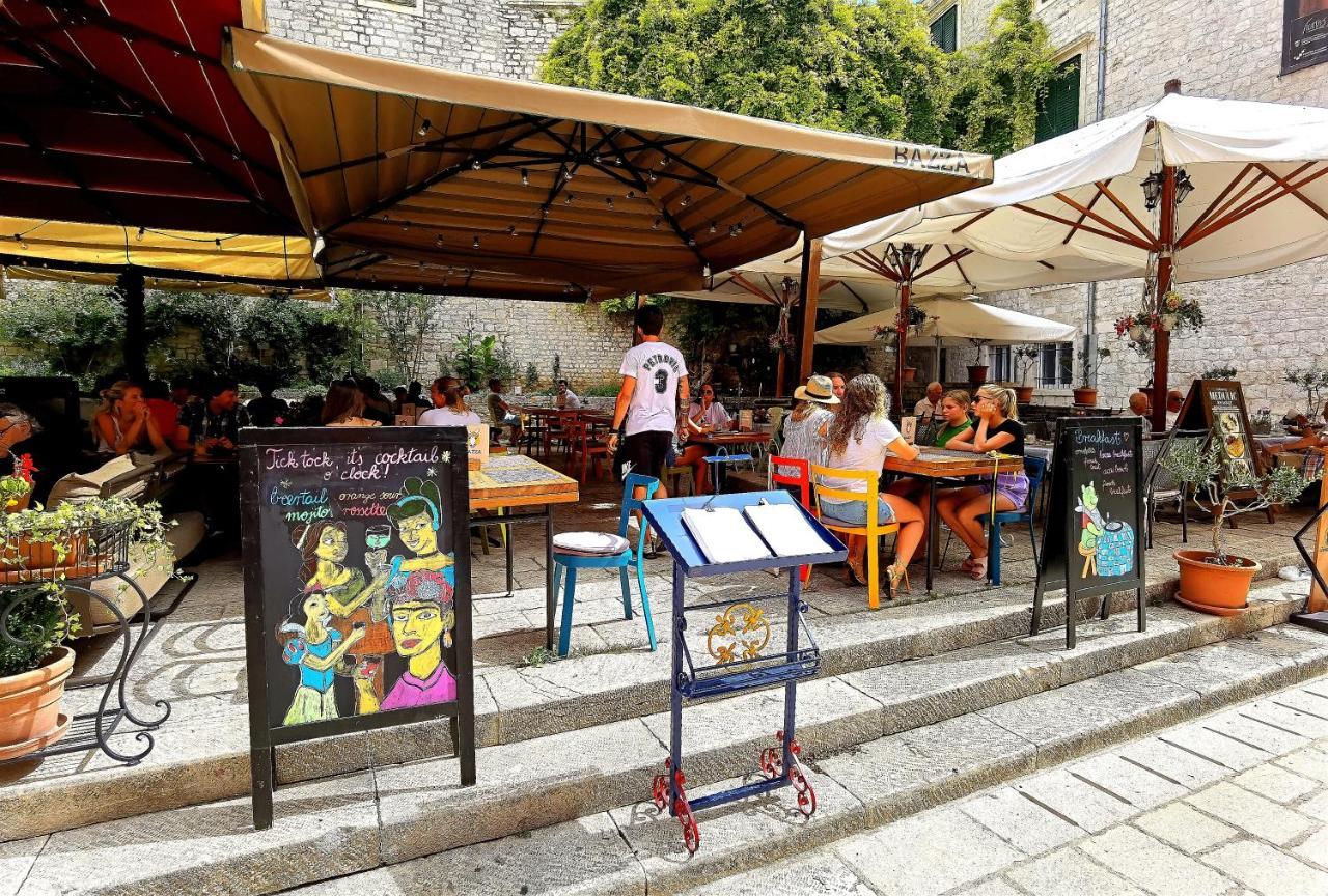 Pearl Stone Apartments Šibenik Buitenkant foto